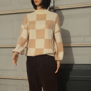 Black and Cream Crew Neck Sweater with Checkered Pattern
